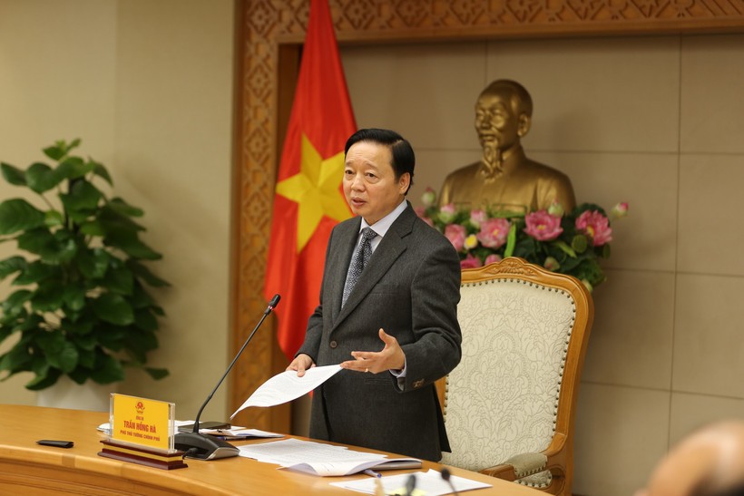 Phó Thủ tướng Trần Hồng Hà phát biểu chỉ đạo tại cuộc họp. (Ảnh: TTXVN) Phó Thủ tướng Trần Hồng Hà phát biểu chỉ đạo tại cuộc họp. (Ảnh: TTXVN)