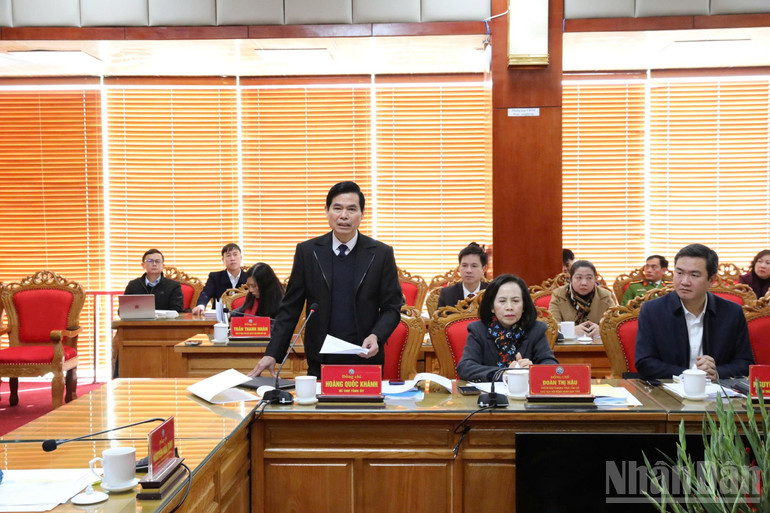 Phó Thủ tướng Thường trực Chính phủ Nguyễn Hòa Bình kiểm tra công tác bầu cử tại Lạng Sơn Phó Thủ tướng Thường trực Chính phủ Nguyễn Hòa Bình kiểm tra công tác bầu cử tại Lạng Sơn