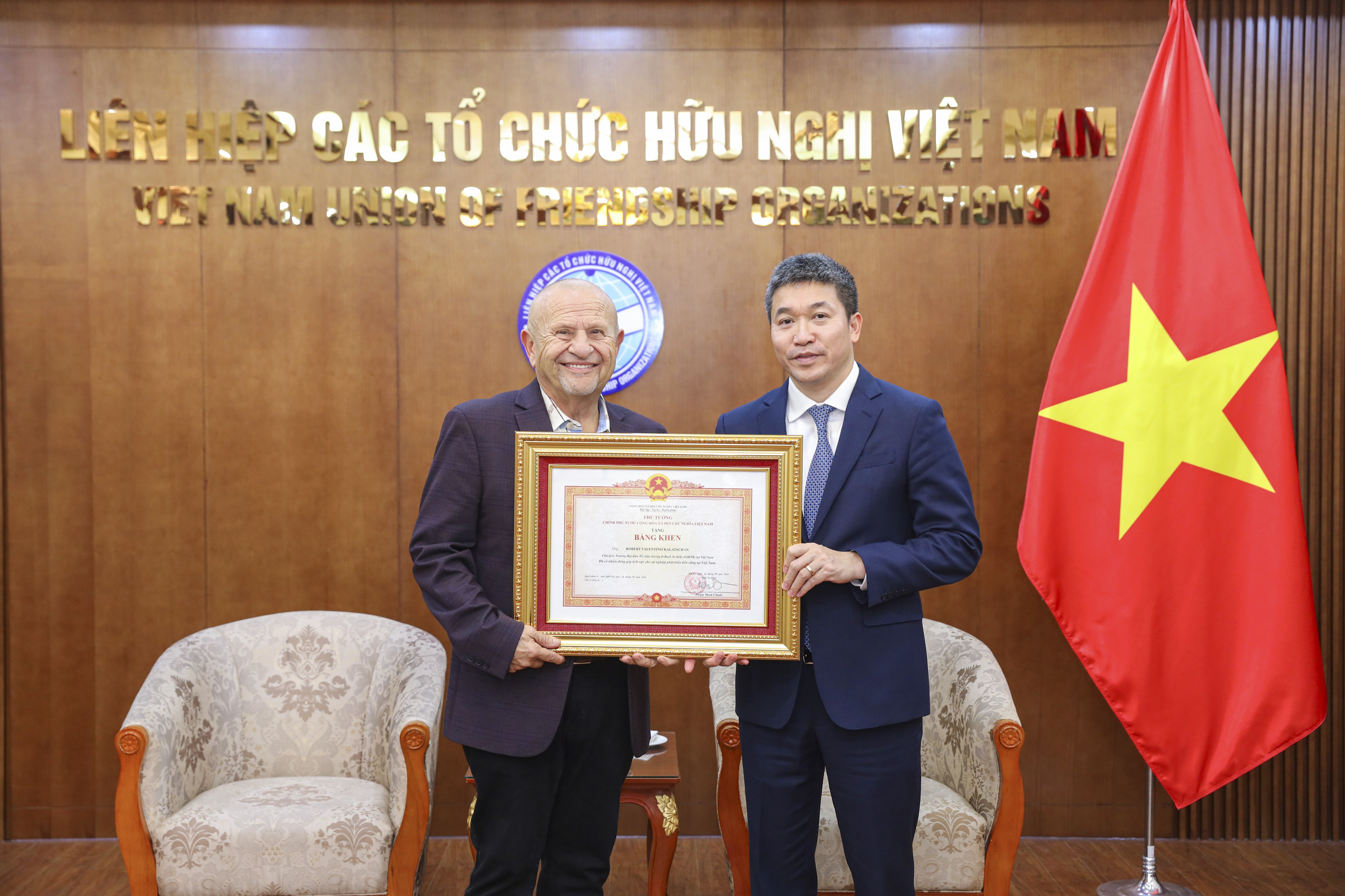 Việt Nam cần tiếp tục ưu tiên trẻ em trong giai đoạn phát triển mới Việt Nam cần tiếp tục ưu tiên trẻ em trong giai đoạn phát triển mới