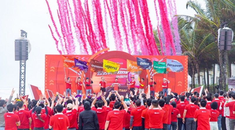 Hai giải thưởng uy tín ghi nhận chiến lược phát triển bền vững của SeABank Hai giải thưởng uy tín ghi nhận chiến lược phát triển bền vững của SeABank