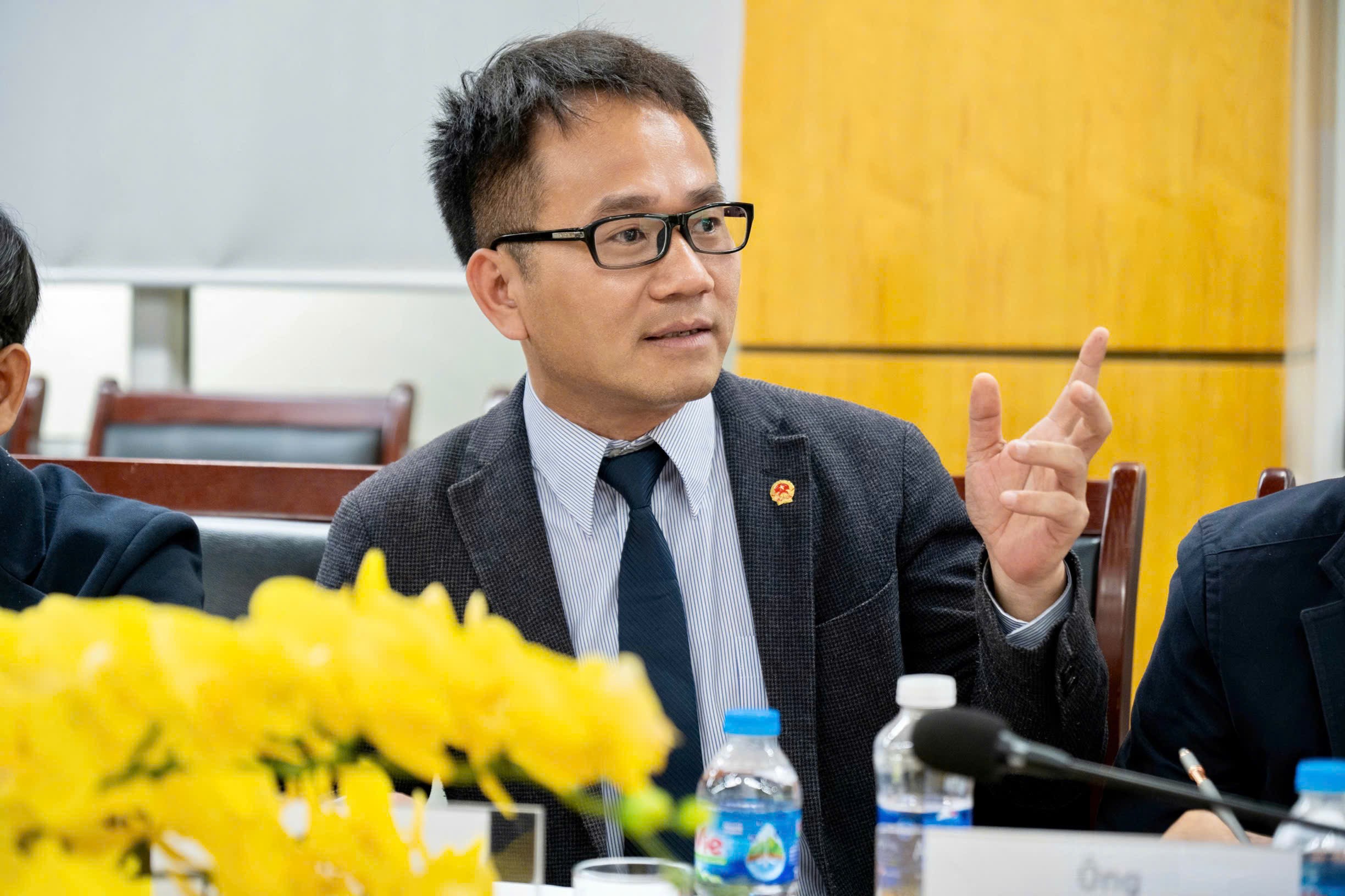 Tạo điều kiện để huy động nguồn lực doanh nghiệp và kiều bào Tạo điều kiện để huy động nguồn lực doanh nghiệp và kiều bào