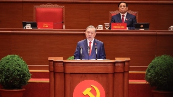 “Dân là gốc” trong Báo cáo trình Đại hội XIV: Điểm tựa bền vững nhất, “hạ tầng mềm” quan trọng nhất