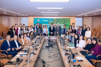 UNDP bàn giao 40 căn nhà và 8 hệ thống điện mặt trời cho Gia Lai