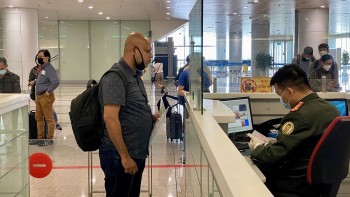 Miễn thị thực có thời hạn cho người nước ngoài thuộc diện đặc biệt cần ưu đãi