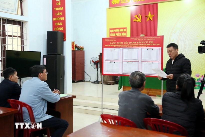 Các bước, trình tự về công tác bầu cử đại biểu Quốc hội khóa XVI và đại biểu HĐND các cấp nhiệm kỳ 2026-2031 được quán triệt tại các Tổ dân phố phường Đồng Hới (Quảng Trị). (Ảnh: Các bước, trình tự về công tác bầu cử đại biểu Quốc hội khóa XVI và đại biểu HĐND các cấp nhiệm kỳ 2026-2031 được quán triệt tại các Tổ dân phố phường Đồng Hới (Quảng Trị). (Ảnh:
