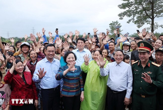 Mặt trận Tổ quốc Việt Nam tiếp tục hoàn thành sứ mệnh của mình, góp sức vào hành trình đưa đất nước Việt Nam vươn mình mạnh mẽ Mặt trận Tổ quốc Việt Nam tiếp tục hoàn thành sứ mệnh của mình, góp sức vào hành trình đưa đất nước Việt Nam vươn mình mạnh mẽ