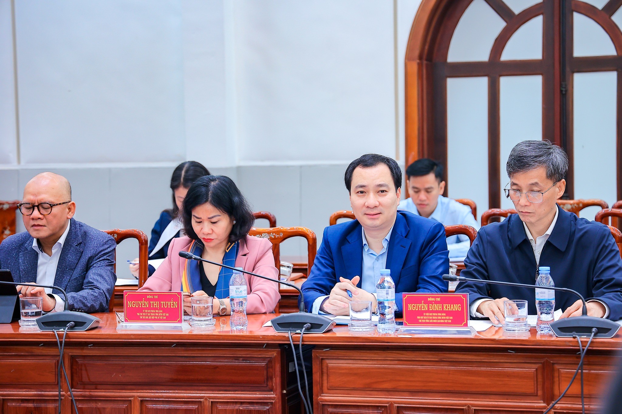 Người ứng cử đại biểu Quốc hội khóa XVI tại Hội nghị tập huấn ngày 24/2/2026 của Ủy ban Trung ương MTTQ Việt Nam Người ứng cử đại biểu Quốc hội khóa XVI tại Hội nghị tập huấn ngày 24/2/2026 của Ủy ban Trung ương MTTQ Việt Nam