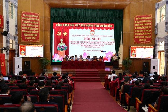 Phó Chủ tịch - Tổng Thư ký Ủy ban Trung ương MTTQ Việt Nam Hà Thị Nga tiếp xúc cử tri xã Than Uyên, tỉnh Lai Châu Phó Chủ tịch - Tổng Thư ký Ủy ban Trung ương MTTQ Việt Nam Hà Thị Nga tiếp xúc cử tri xã Than Uyên, tỉnh Lai Châu