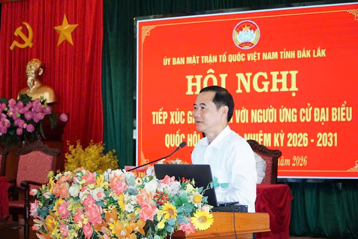 Ông Nguyễn Thái Học, Phó Bí thư Đảng ủy Mặt trận Tổ quốc, các đoàn thể Trung ương trình bày chương trình hành động. (Ảnh: Mặt trận Tổ quốc Việt Nam) Ông Nguyễn Thái Học, Phó Bí thư Đảng ủy Mặt trận Tổ quốc, các đoàn thể Trung ương trình bày chương trình hành động. (Ảnh: Mặt trận Tổ quốc Việt Nam)
