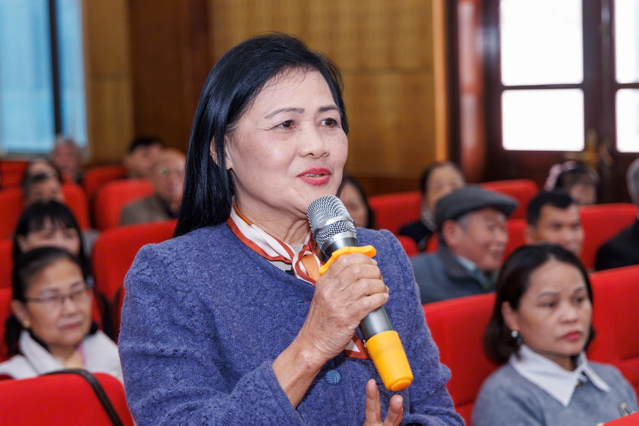 Bà Bùi Thị Minh Hoài: Quan tâm xây dựng chính sách để Phú Thọ phát huy lợi thế trung tâm vùng Trung du và miền núi phía Bắc Bà Bùi Thị Minh Hoài: Quan tâm xây dựng chính sách để Phú Thọ phát huy lợi thế trung tâm vùng Trung du và miền núi phía Bắc