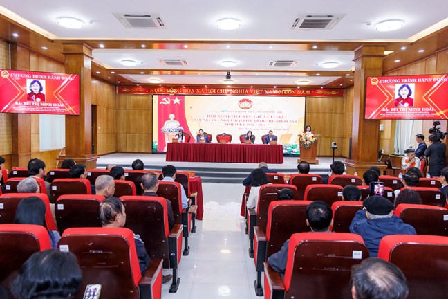 Từ ý kiến cử tri đến nghị trường: Cam kết hành động vì nhân dân Từ ý kiến cử tri đến nghị trường: Cam kết hành động vì nhân dân