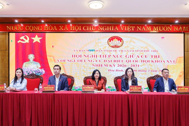 Từ ý kiến cử tri đến nghị trường: Cam kết hành động vì nhân dân Từ ý kiến cử tri đến nghị trường: Cam kết hành động vì nhân dân