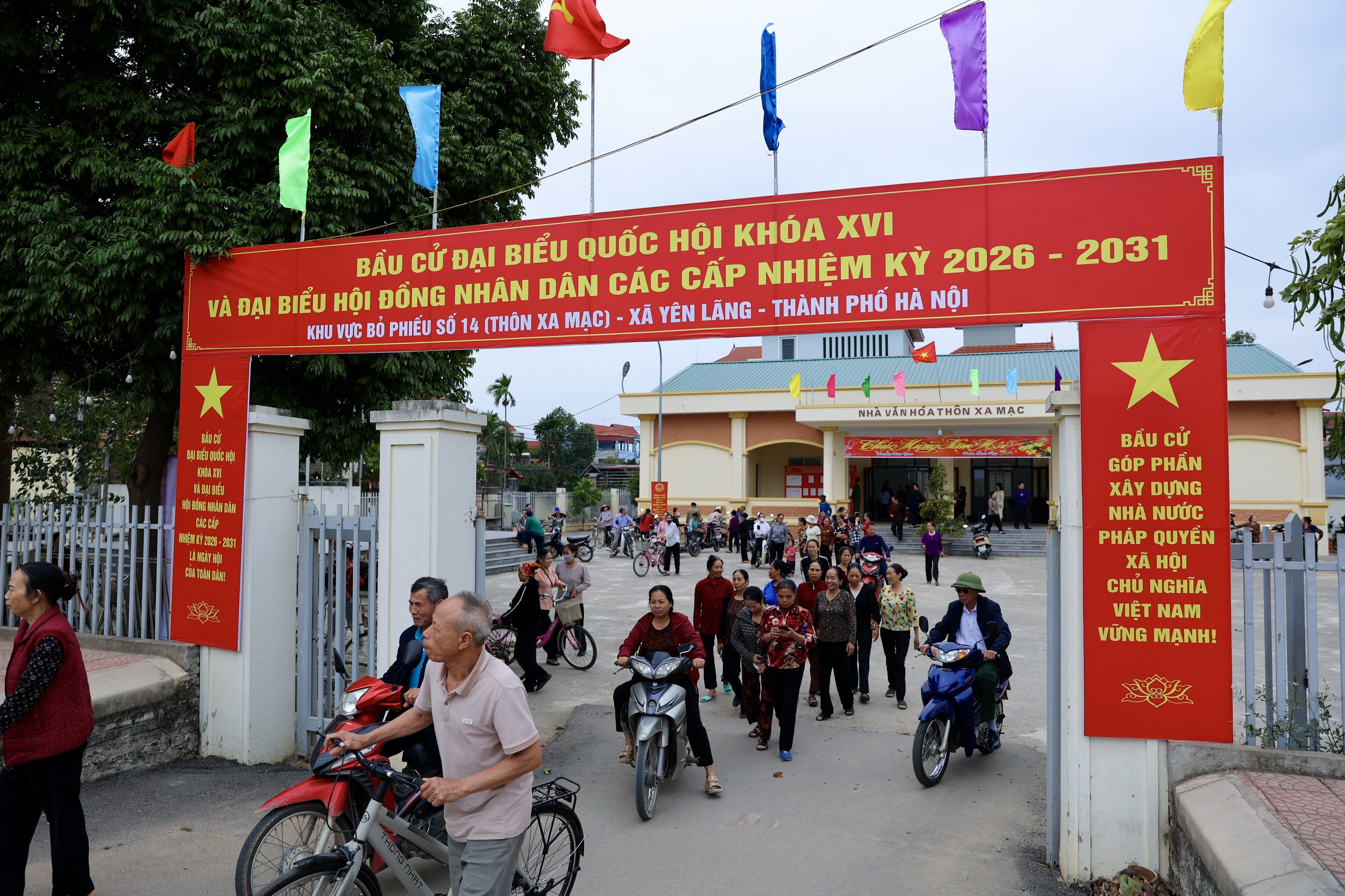 Yên Lãng chúng tôi là một trong số những địa phương “về đích” sớm nhất của Hà Nội trong công tác tiếp xúc cử tri.