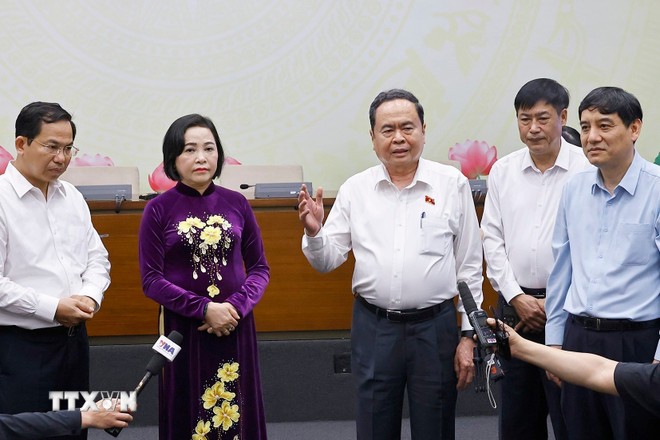 Chủ tịch Quốc hội: Thông tin bầu cử được truyền tải nhanh chóng, chính xác, an toàn Chủ tịch Quốc hội: Thông tin bầu cử được truyền tải nhanh chóng, chính xác, an toàn