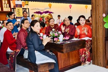 Tiệc trà hữu nghị kết nối nhân dân ASEAN