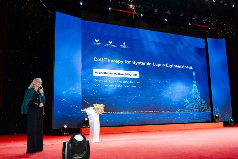 GS.TS.BS Michelle Hermiston mang đến hội nghị những kết quả mới nhất về nghiên cứu liệu pháp CAR-T điều trị bệnh tự miễn. GS.TS.BS Michelle Hermiston mang đến hội nghị những kết quả mới nhất về nghiên cứu liệu pháp CAR-T điều trị bệnh tự miễn.