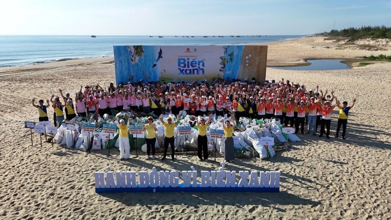 Qua các chiến dịch trọng điểm được triển khai với sự tham gia của hàng trăm nghìn người, Quỹ Vì tương lai xanh hướng đến thúc đẩy những hành vi, thói quen sống xanh trong mỗi cộng đồng cư dân. Ảnh: QVTLX. Qua các chiến dịch trọng điểm được triển khai với sự tham gia của hàng trăm nghìn người, Quỹ Vì tương lai xanh hướng đến thúc đẩy những hành vi, thói quen sống xanh trong mỗi cộng đồng cư dân. Ảnh: QVTLX.