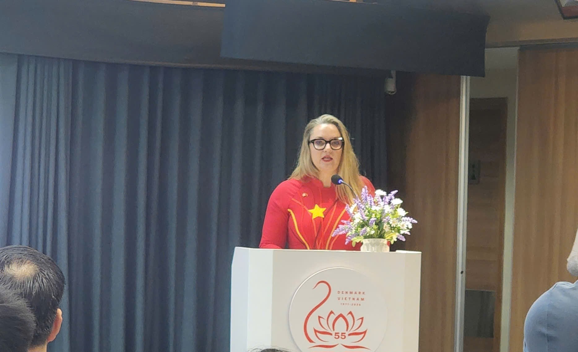 bà Mette Ekeroth, Phó Đại sứ Đan Mạch tại Việt Nam bà Mette Ekeroth, Phó Đại sứ Đan Mạch tại Việt Nam