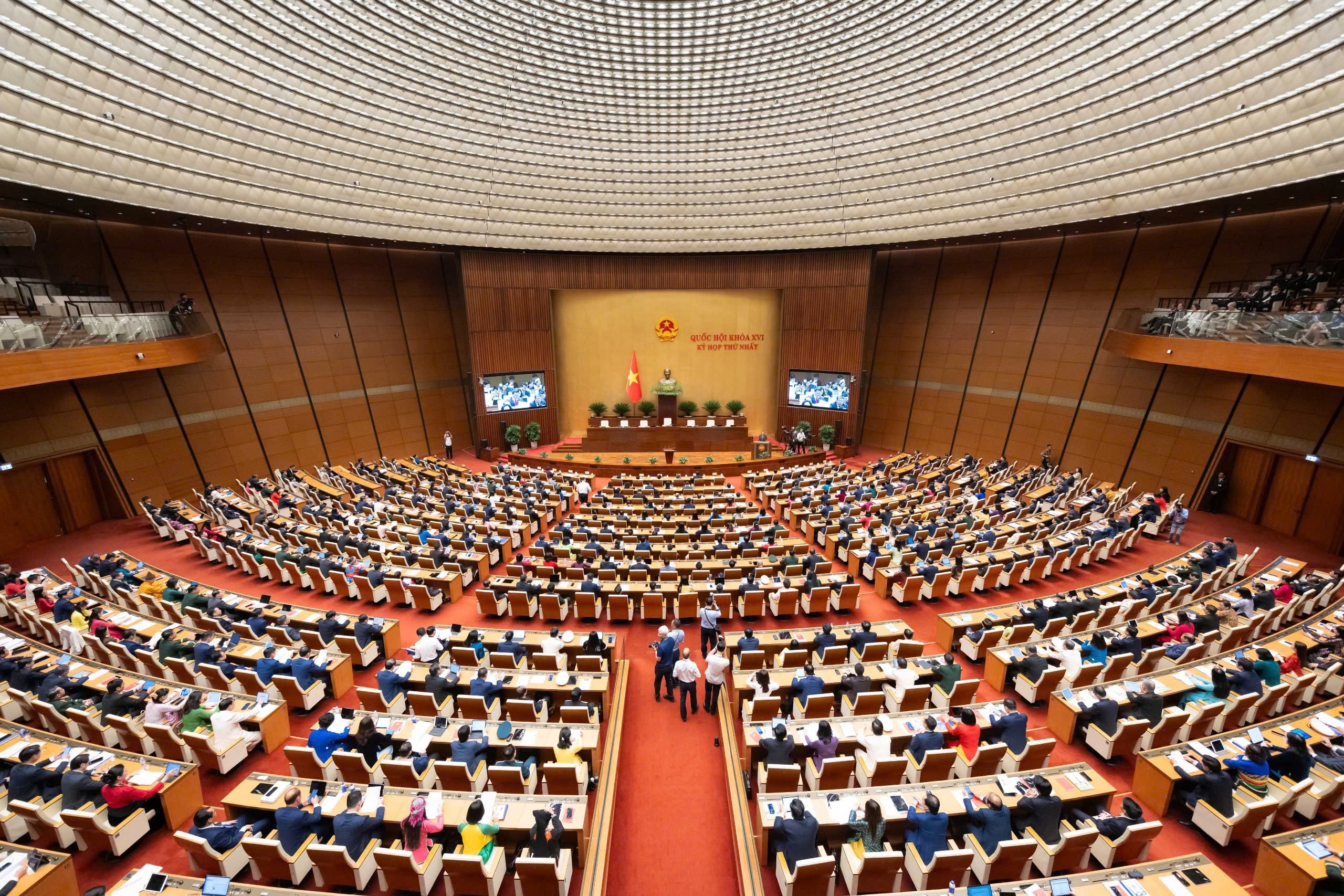 Phiên khai mạc Kỳ họp thứ Nhất, Quốc hội khóa XVI Phiên khai mạc Kỳ họp thứ Nhất, Quốc hội khóa XVI