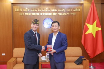 Thúc đẩy hợp tác Việt Nam - Mỹ qua khắc phục hậu quả chiến tranh, giao lưu thế hệ trẻ