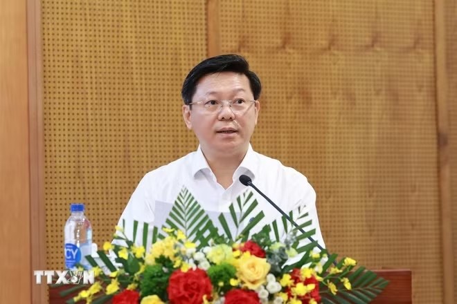 Ông Trần Thanh Lâm, Ủy viên Trung ương Đảng, Phó Trưởng Ban Tuyên giáo và Dân vận Trung ương, phát biểu chỉ đạo hội nghị. (Ảnh:TTXVN)