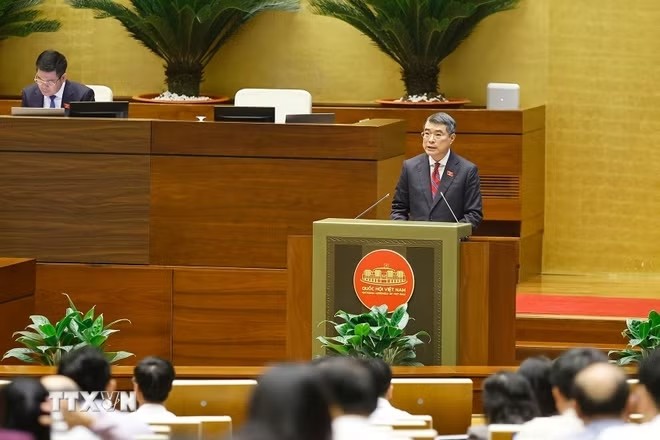 Kiên trì mục tiêu tăng trưởng kinh tế cao và thực chất Kiên trì mục tiêu tăng trưởng kinh tế cao và thực chất