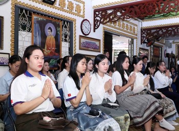 Sắc màu Tết cổ truyền Campuchia - Lào - Thái Lan rực rỡ tại thành phố Hồ Chí Minh