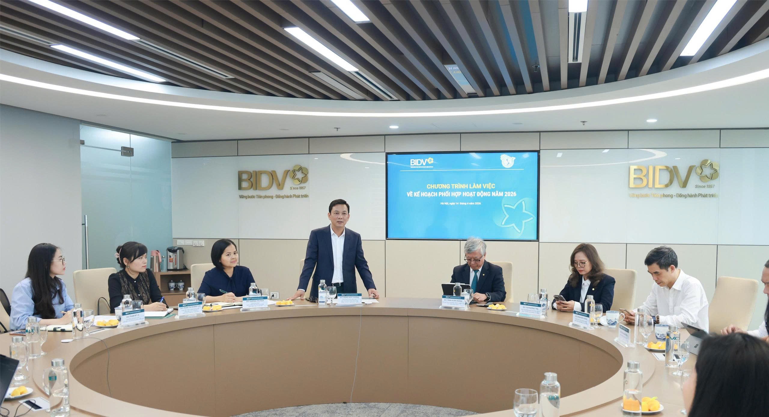 BIDV và Ủy ban hòa bình Việt Nam: Gắn kết sứ mệnh hòa bình và phát triển bền vững BIDV và Ủy ban hòa bình Việt Nam: Gắn kết sứ mệnh hòa bình và phát triển bền vững