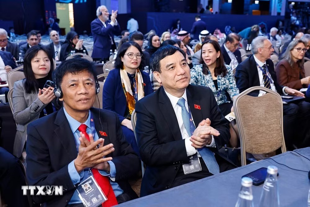 Chủ tịch Quốc hội phát biểu tại IPU-152 về hòa bình, công lý cho thế hệ tương lai Chủ tịch Quốc hội phát biểu tại IPU-152 về hòa bình, công lý cho thế hệ tương lai
