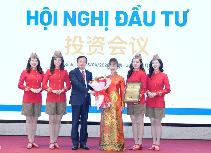 Vietjet mở thêm 5 đường bay đến Trung Quốc. Vietjet mở thêm 5 đường bay đến Trung Quốc.