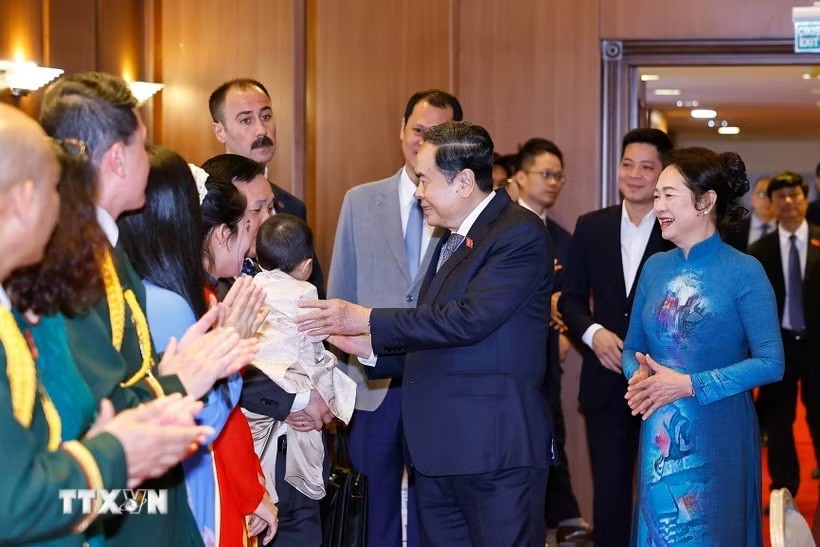 Chủ tịch Quốc hội Trần Thanh Mẫn gặp gỡ cộng đồng người Việt tại Thổ Nhĩ Kỳ Chủ tịch Quốc hội Trần Thanh Mẫn gặp gỡ cộng đồng người Việt tại Thổ Nhĩ Kỳ