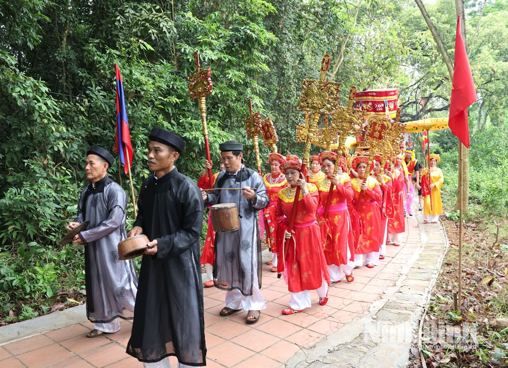 nghị lễ rước kiệu tại lễ hội. (Ảnh: nghị lễ rước kiệu tại lễ hội. (Ảnh: