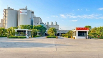 Công ty Xi măng Long Sơn chào mừng ngày Giải phóng miền Nam 30/4 và Quốc tế lao động 1/5