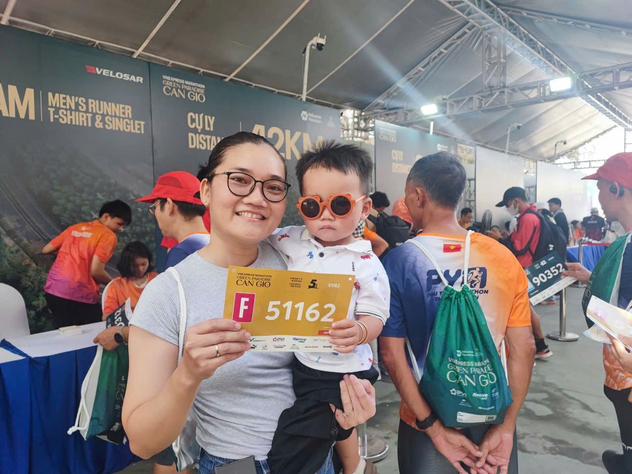 Trước giờ khai màn VnExpress Marathon, runner và du khách nói gì về Vinhomes Green Paradise? Trước giờ khai màn VnExpress Marathon, runner và du khách nói gì về Vinhomes Green Paradise?