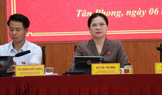 Phó Chủ tịch - Tổng Thư ký Hà Thị Nga: "Trách nhiệm đại biểu dân cử là phải cụ thể hóa bằng hành động" Phó Chủ tịch - Tổng Thư ký Hà Thị Nga: "Trách nhiệm đại biểu dân cử là phải cụ thể hóa bằng hành động"