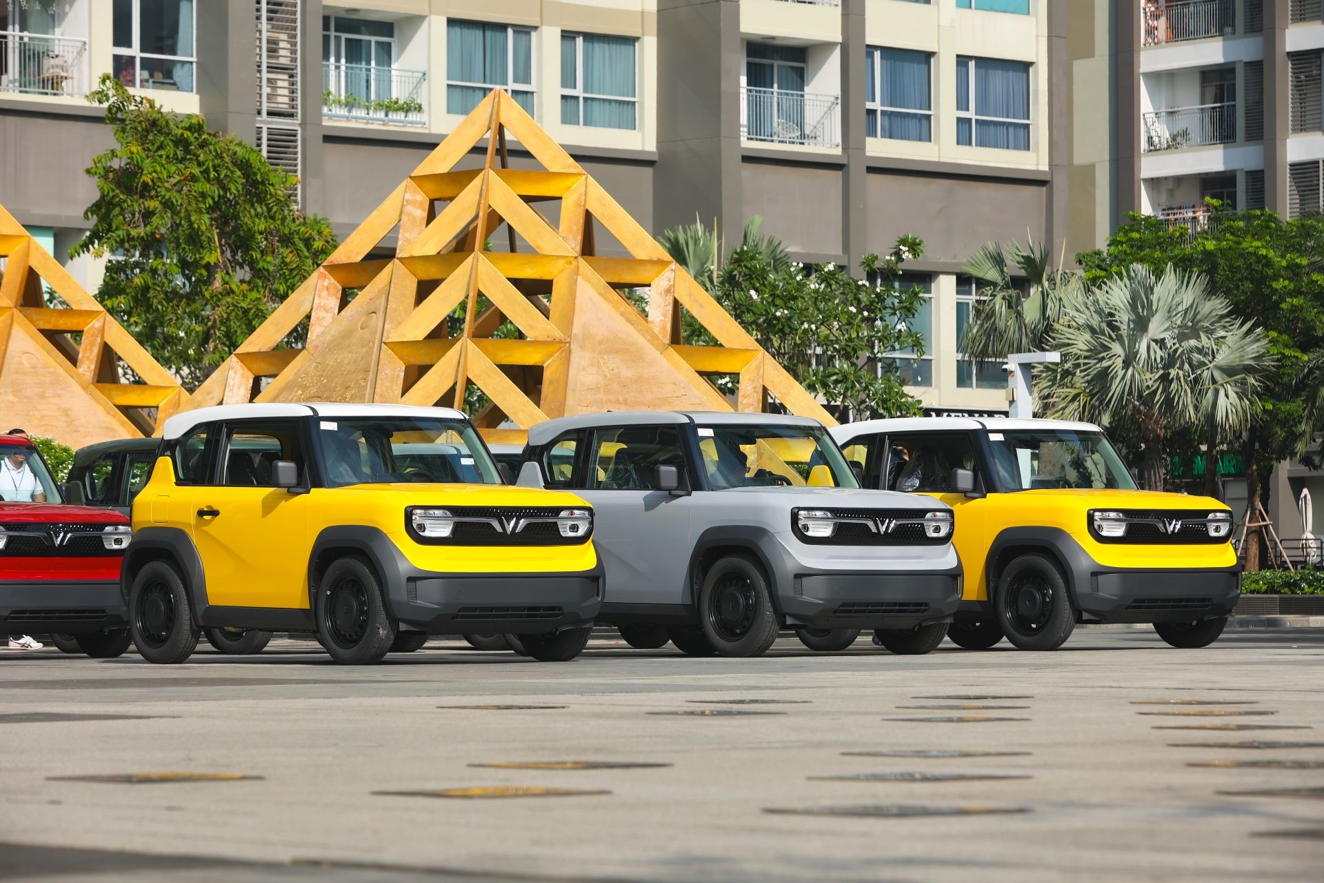 Người dùng Việt nói về VinFast VF 3: “Đi phố nhẹ nhàng, dùng xe không còn áp lực chi phí”