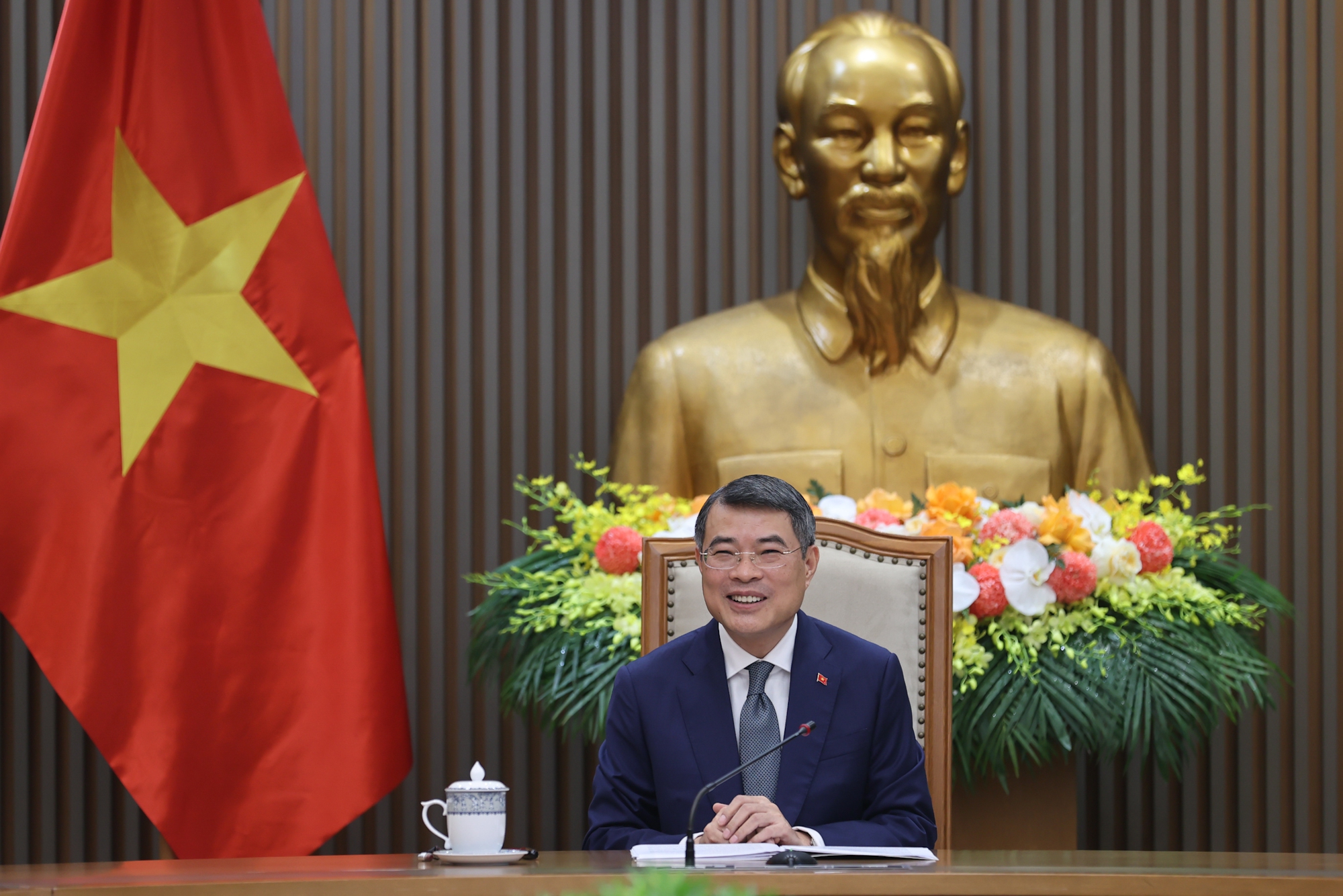 Thủ tướng Lê Minh Hưng điện đàm với Thủ tướng New Zealand
