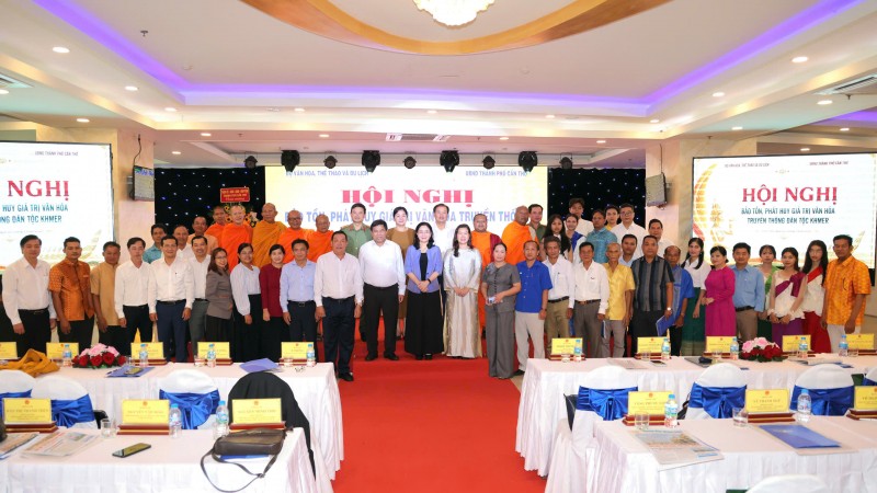 Khơi dậy sức sống văn hóa Khmer trong thời đại số Khơi dậy sức sống văn hóa Khmer trong thời đại số