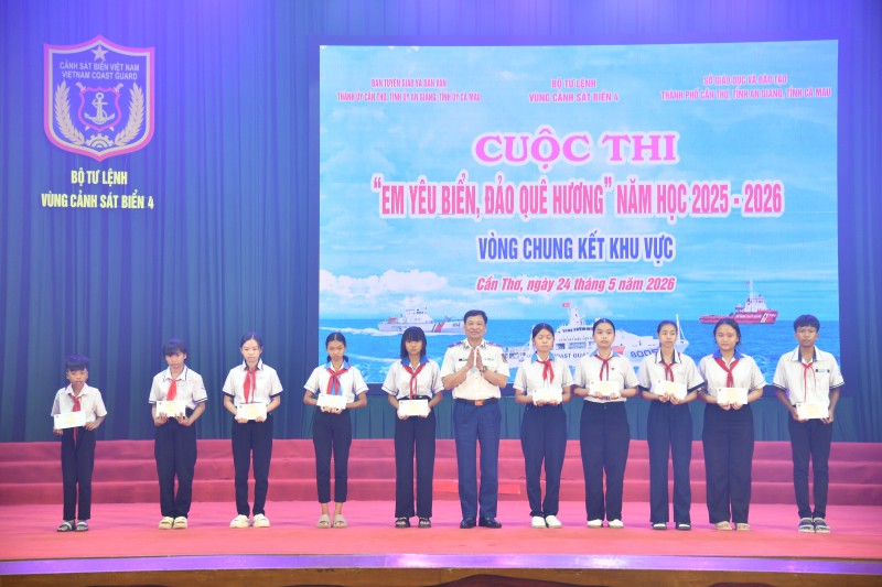 Bồi đắp tình yêu Tổ quốc từ sân chơi tìm hiểu biển, đảo quê hương