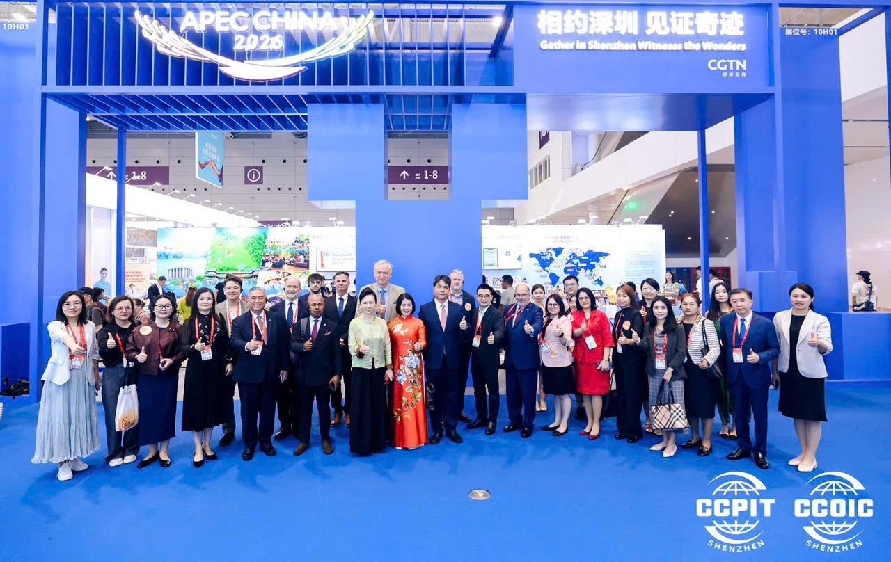 Lan tỏa văn hóa Việt Nam tại Hội chợ ICIF-22 Thâm Quyến Lan tỏa văn hóa Việt Nam tại Hội chợ ICIF-22 Thâm Quyến