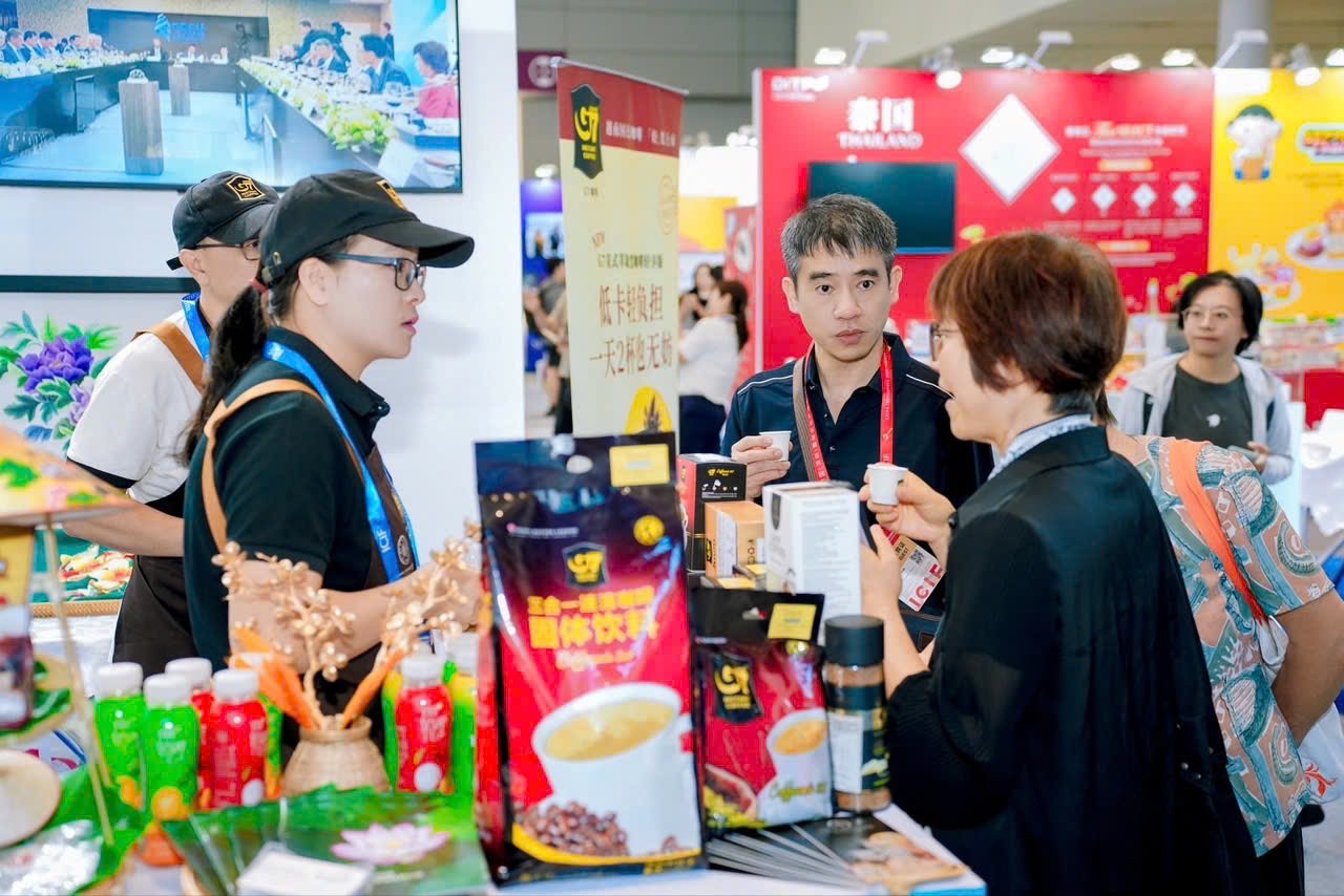 Lan tỏa văn hóa Việt Nam tại Hội chợ ICIF-22 Thâm Quyến Lan tỏa văn hóa Việt Nam tại Hội chợ ICIF-22 Thâm Quyến