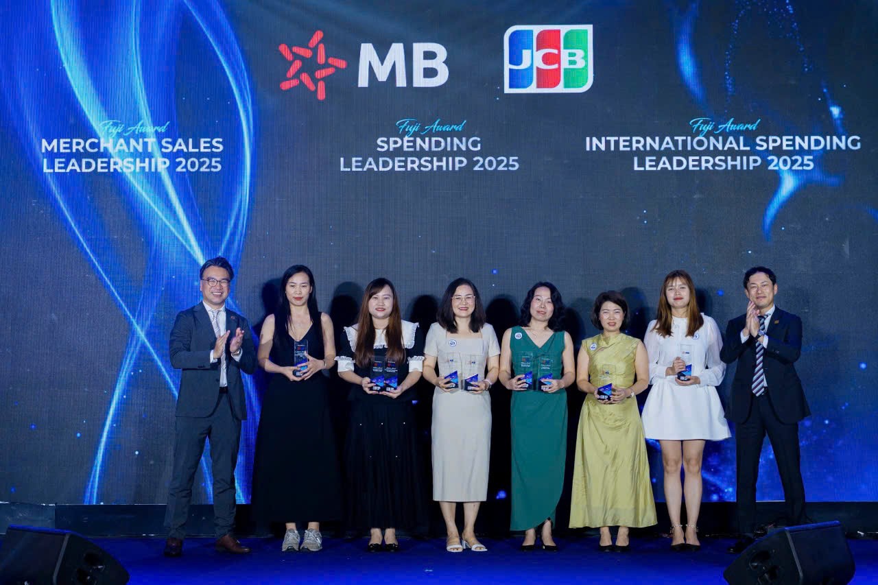 MB nhận 9 giải thưởng danh giá từ JCB