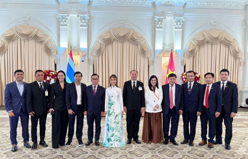 Lãnh đạo Vietjet và EECO tại Tòa nhà Chính phủ Thái Lan Lãnh đạo Vietjet và EECO tại Tòa nhà Chính phủ Thái Lan