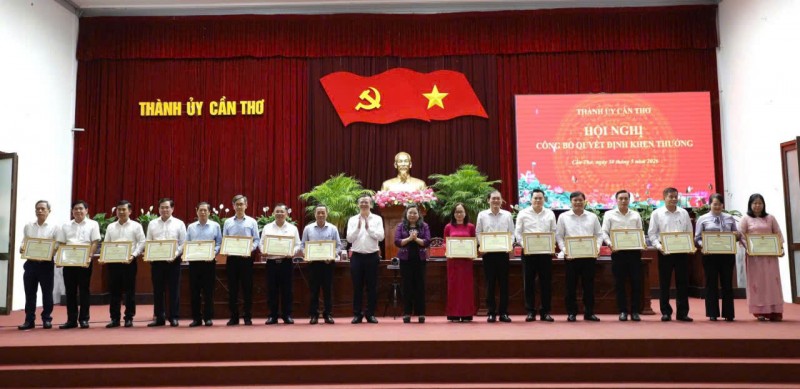 Cần Thơ: Một năm vận hành chính quyền hai cấp, bộ máy tinh gọn phát huy hiệu quả