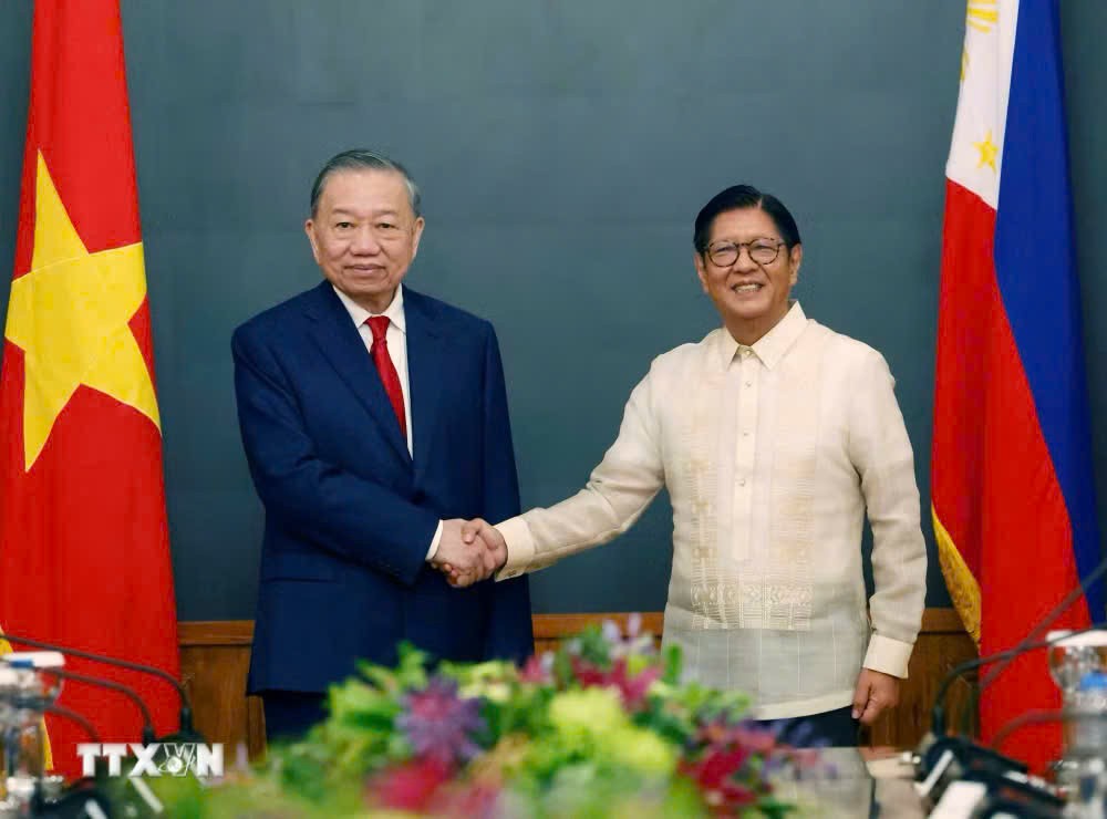 Mở ra giai đoạn phát triển mới cho quan hệ hữu nghị hợp tác Việt Nam với Thái Lan, Singapore và Philippines Mở ra giai đoạn phát triển mới cho quan hệ hữu nghị hợp tác Việt Nam với Thái Lan, Singapore và Philippines