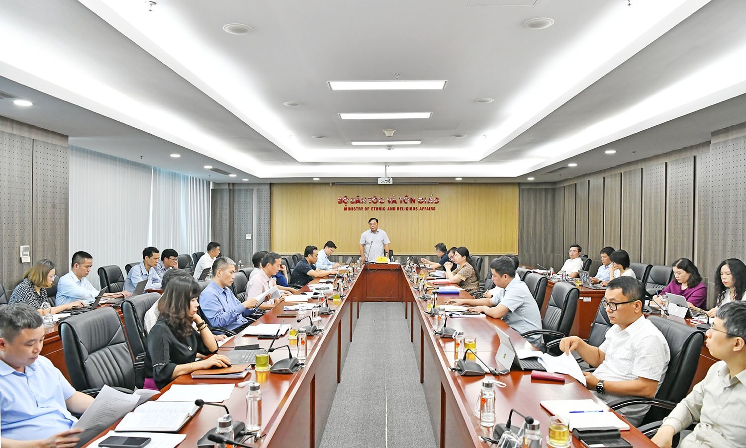 Đột phá thể chế, chuyển đổi số lĩnh vực Dân tộc Tôn giáo Đột phá thể chế, chuyển đổi số lĩnh vực Dân tộc Tôn giáo