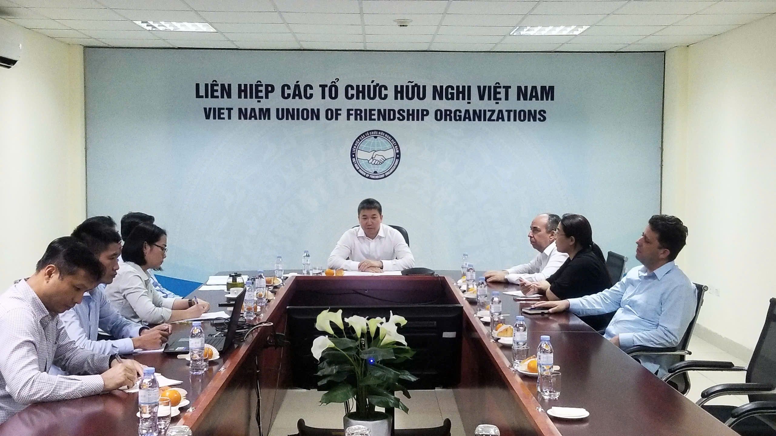 Hội đàm trực tuyến giữa Liên hiệp các tổ chức hữu nghị Việt Nam và Viện Cuba hữu nghị với các dân tộc. (Ảnh: Ban Châu Mỹ - Châu Đại Dương cung cấp) Hội đàm trực tuyến giữa Liên hiệp các tổ chức hữu nghị Việt Nam và Viện Cuba hữu nghị với các dân tộc. (Ảnh: Ban Châu Mỹ - Châu Đại Dương cung cấp)