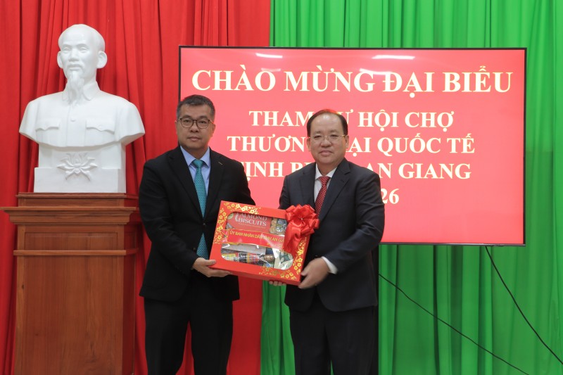 Thắt chặt quan hệ hữu nghị, hợp tác giữa An Giang với Lào, Campuchia