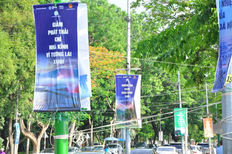 Cần Thơ phát động phong trào “Toàn dân chung tay bảo vệ môi trường, vì một Việt Nam xanh - sạch - đẹp”