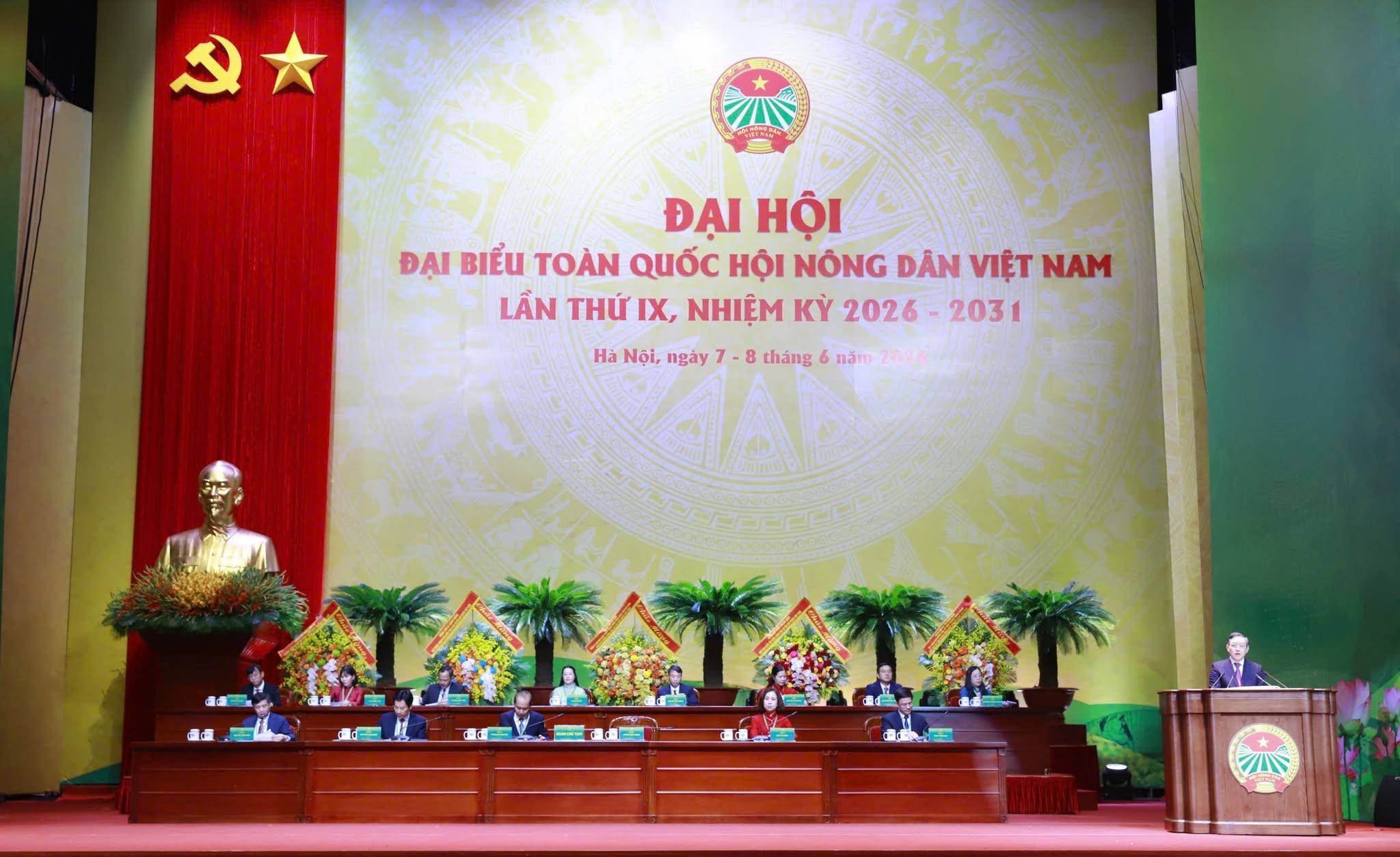 Khai mạc trọng thể Đại hội đại biểu toàn quốc Hội Nông dân Việt Nam lần thứ IX Khai mạc trọng thể Đại hội đại biểu toàn quốc Hội Nông dân Việt Nam lần thứ IX